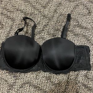 42C black bra